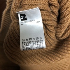 GU  メンズ セーター Mの画像