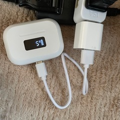 大幅値下げ‼️ジャンク品 ワイヤレスイヤホン Bluetooth5.3 C11の画像