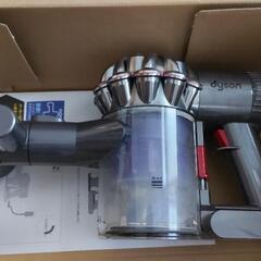 ダイソン　ハンディ掃除機の画像