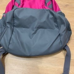 アンダーアーマーのリュクサック（大きめ）の画像