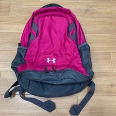 アンダーアーマーのリュクサック（大きめ）