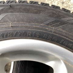 スタッドレス4本 ヨコハマiG60 175/70R13 5j+35の画像