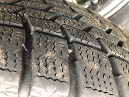 スタッドレスタイヤ　155/65 R14