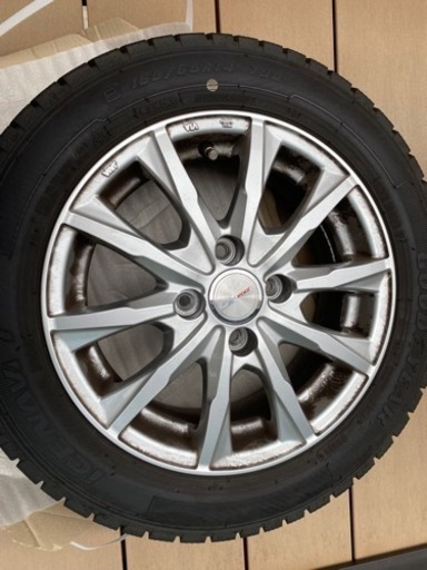 交渉中 美品✨スタッドレスタイヤ ホイールセット 165/65R14 (た