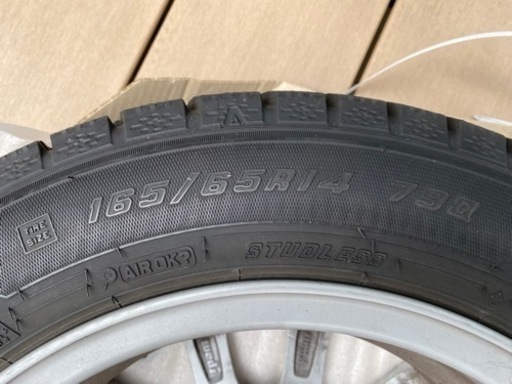 交渉中 美品✨スタッドレスタイヤ ホイールセット 165/65R14