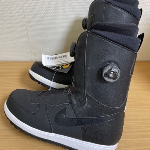 NIKEスノーボードブーツ27.5