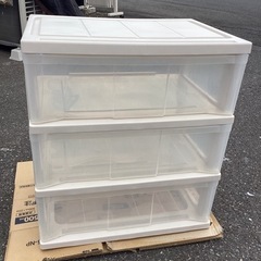 衣装ケース