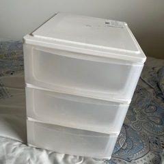 3段　小物キャビネット