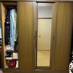 ⭐︎ご相談中⭐︎クローゼット　大型ミラー付きの画像