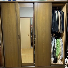 ⭐︎ご相談中⭐︎クローゼット　大型ミラー付きの画像