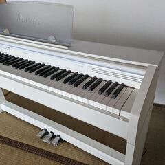 CASIO　電子ピアノ　Priviaの画像