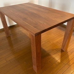 【商談中】家具 IKEAダイニングテーブル イスなし