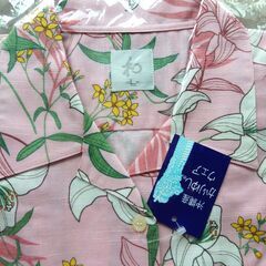 【最終価格】新品未使用品 ２枚セット かりゆしウェア  フタバ  メンズ＆レディース「Ｌ」の画像