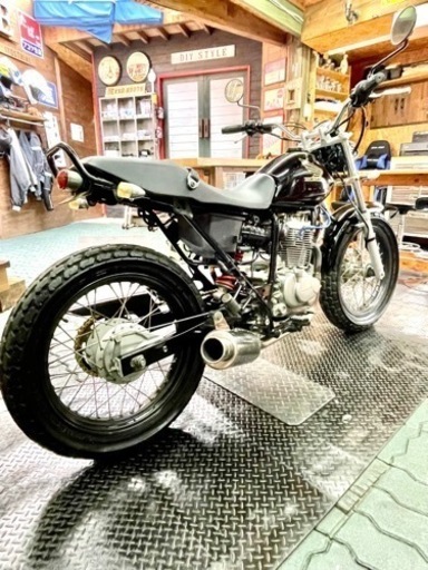 FTR223  ホンダ　MC34  　ほぼノーマル　TW200　TW250　機関良好　県内配送