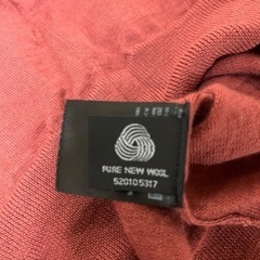 ユニクロ　セーター　長袖　あげますの画像