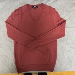 ユニクロ　セーター　長袖　あげます