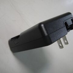 【①】フジフィルム（富士フィルム）　バッテリーチャージャー　BC-45W　の画像