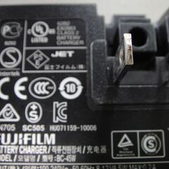 【①】フジフィルム（富士フィルム）　バッテリーチャージャー　BC-45W　の画像