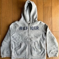 トミーヒルフィガー　パーカー
