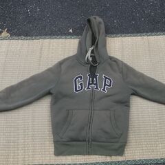 GAP パーカ　Sサイズ　質問にて採寸します