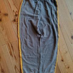 ユニクロウルトラストレッチパジャマセット150 ルームウェア部屋着寝間着UNIQLO
の画像