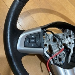 ダイハツ　レザーステアリングの画像
