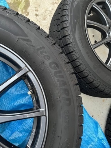 スタッドレスタイヤホイール4本セット　YOKOHAMA iceGUARD GO75 