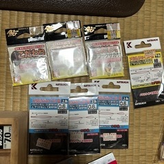 鮎釣り　針　上糸　ライン　未使用　箱に入ってる使いかけのものの画像