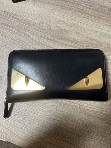 フェンディ財布