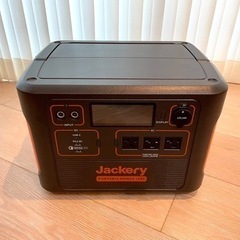 Jackeryのジャクリ ポータブル電源 1500 蓄電池 キャンプ 車中泊にもの画像