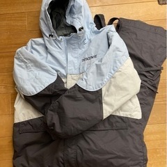【取引中】デサント スキーウェア上下 150