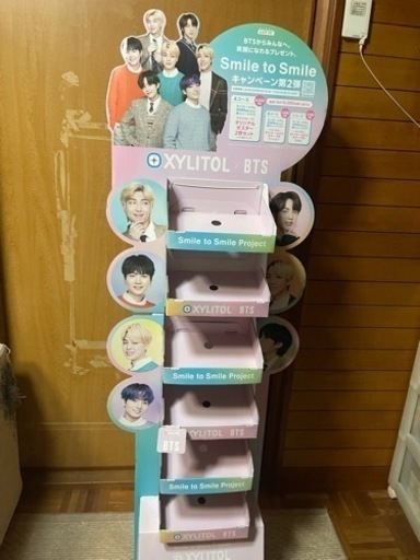 BTS ロッテキシリトール陳列棚