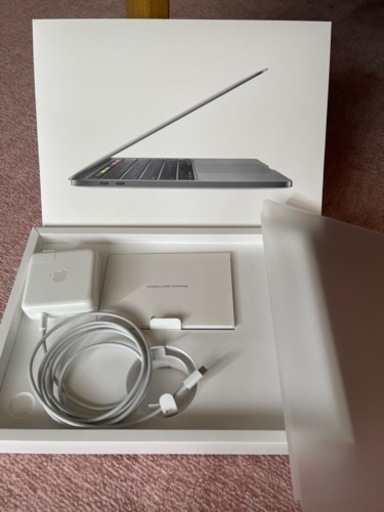 ノートパソコン MacBook Pro 16.2 Core i7