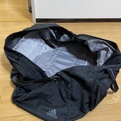 adidas ボストンバッグ　修学旅行の画像