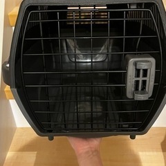 犬・猫用 キャリーケース ブラック 57.5L x 36W x 33H cmの画像