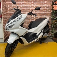 【格安✨極上車】低走行 ホンダ PCX125 JF81 ホワイト...