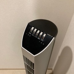 山善　扇風機　タワーファン　リモコン　2013年製の画像