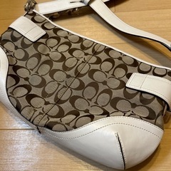 COACH ショルダーバッグの画像