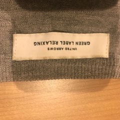 ユナイテッドアローズVネックニット セーターの画像