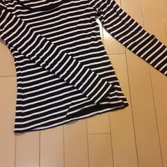GU ボーダーTシャツ　Sサイズ
