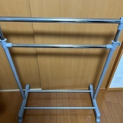 無料　ニトリ　ハンガーラック