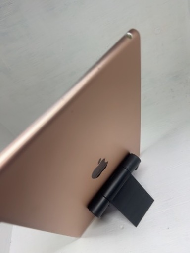 iPad 7世代　wifiモデル　32GB シルバー