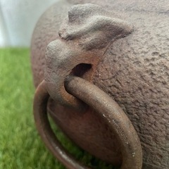 茶釜　南部鉄器　茶道具　灰皿　風炉釜　インテリア　 口直径18cm 高さ　21cm の画像