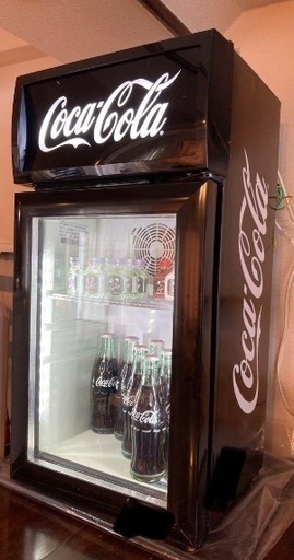 おしゃれなミニ冷蔵庫！