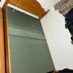 ダブルベッドフレーム