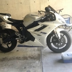 デイトナ675 SE 後期　車検切れ