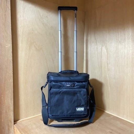 美品 UDG トロリー キャスター付きレコードバッグ U9870BL Trolley To Go Black 13,860円