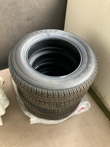 ジムニー16インチタイヤ　４本(２本売可)