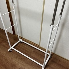 ニトリ＊スチールハンガーラックの画像
