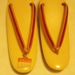 クリーム色のぞうり